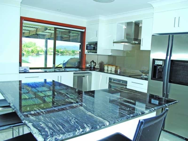 35 Angelica Street, Elanora QLD 4221