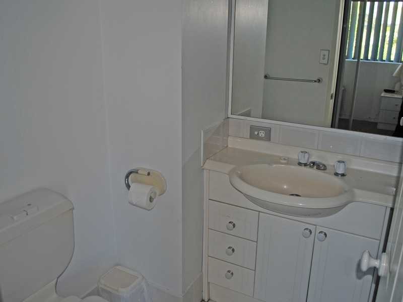 29/147 Golden Four Drive, Bilinga QLD 4225