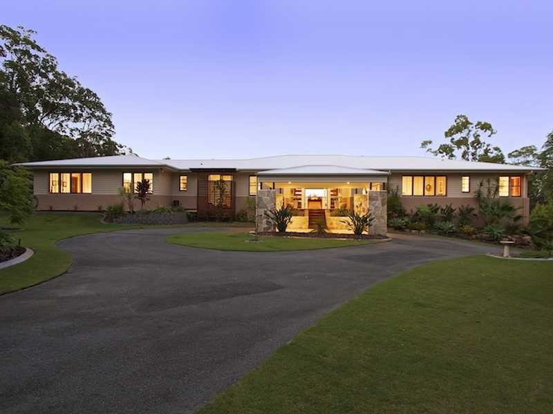 27 Raleigh Terrace, Currumbin Waters QLD 4223