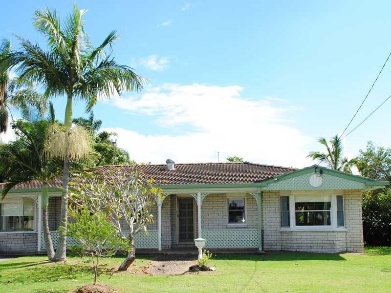 87 Parnki Parade, Palm Beach QLD 4221