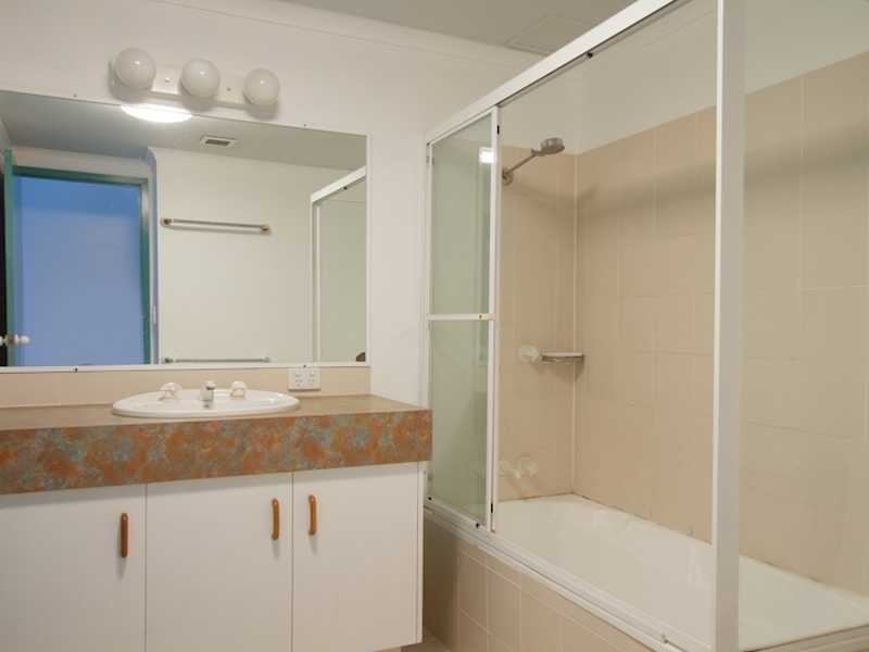 18/955 Gold Coast Highway, Palm Beach QLD 4221