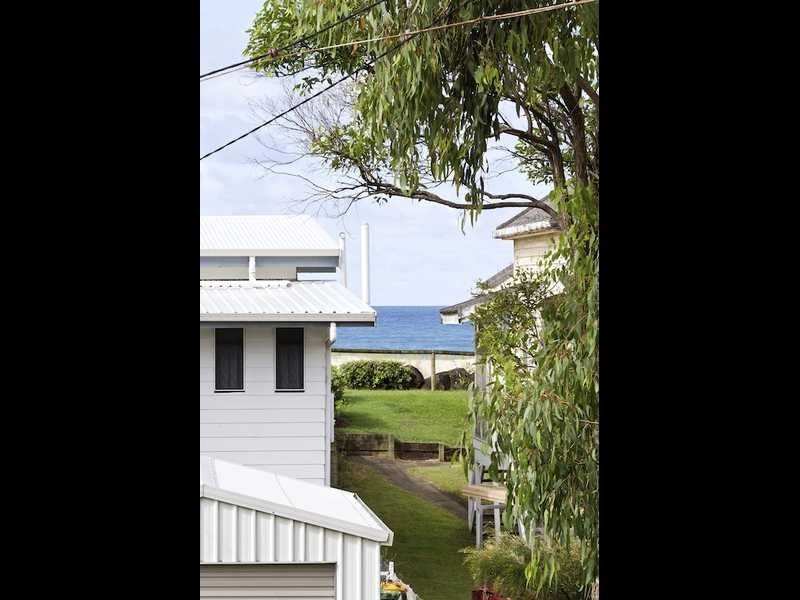 22 Jefferson Lane, Palm Beach QLD 4221