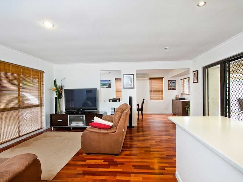 9 Tudor Court, Currumbin Waters QLD 4223