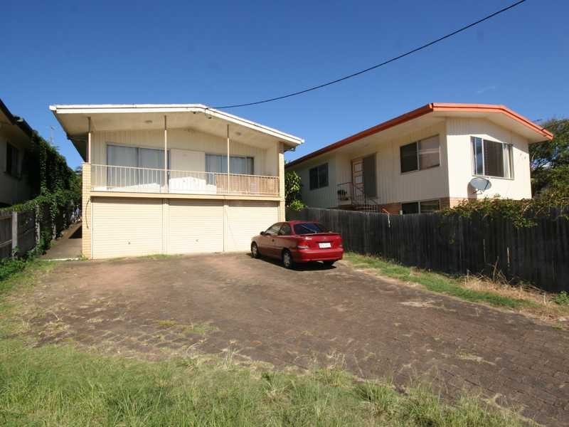 2/22 Twenty Seventh Avenue, Palm Beach QLD 4221