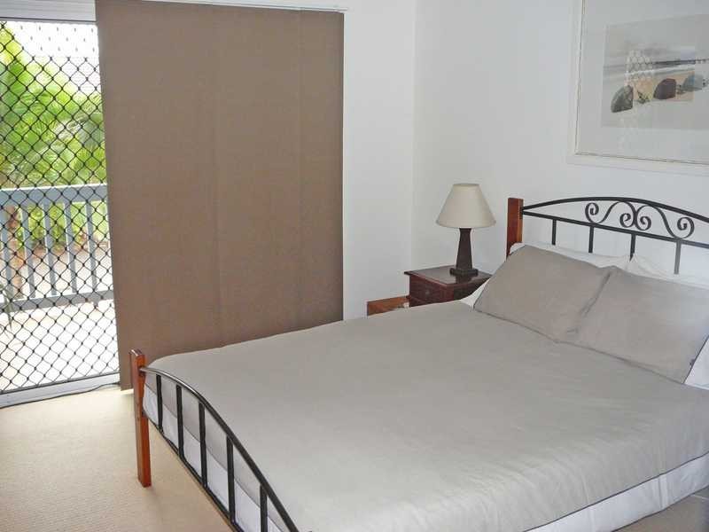 Elanora QLD 4221