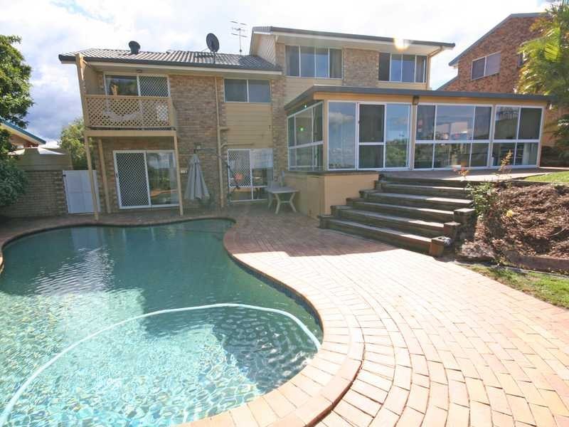 16 Bob Barnard Drive, Tugun QLD 4224