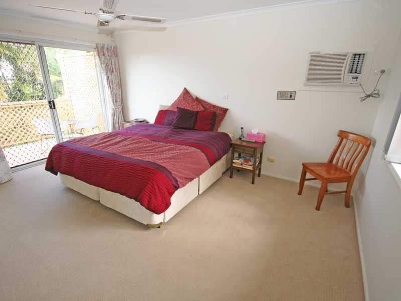 16 Bob Barnard Drive, Tugun QLD 4224