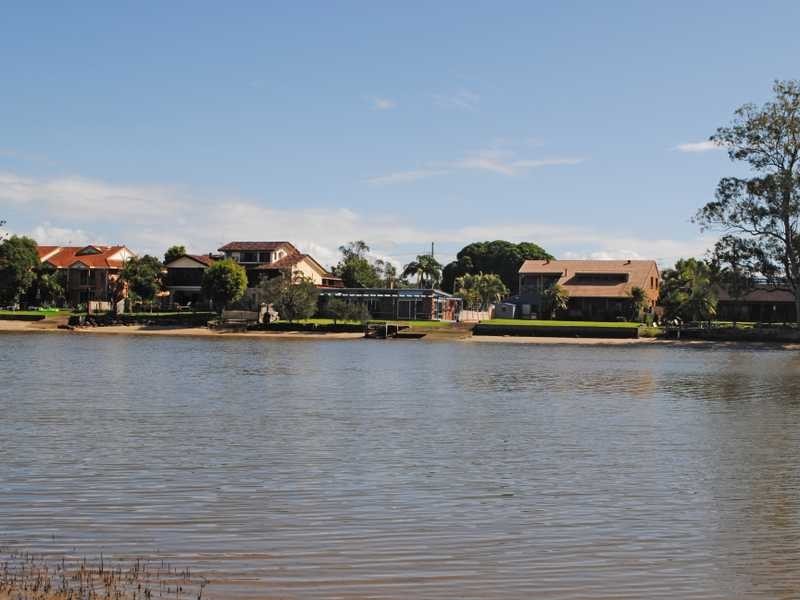 21 Boundary Street, Currumbin Waters QLD 4223