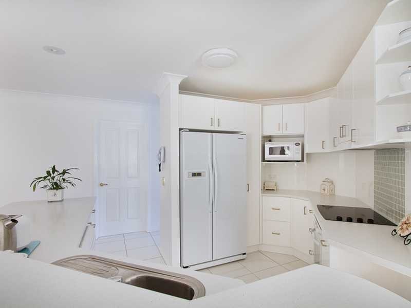 29 Ottelia Drive, Elanora QLD 4221