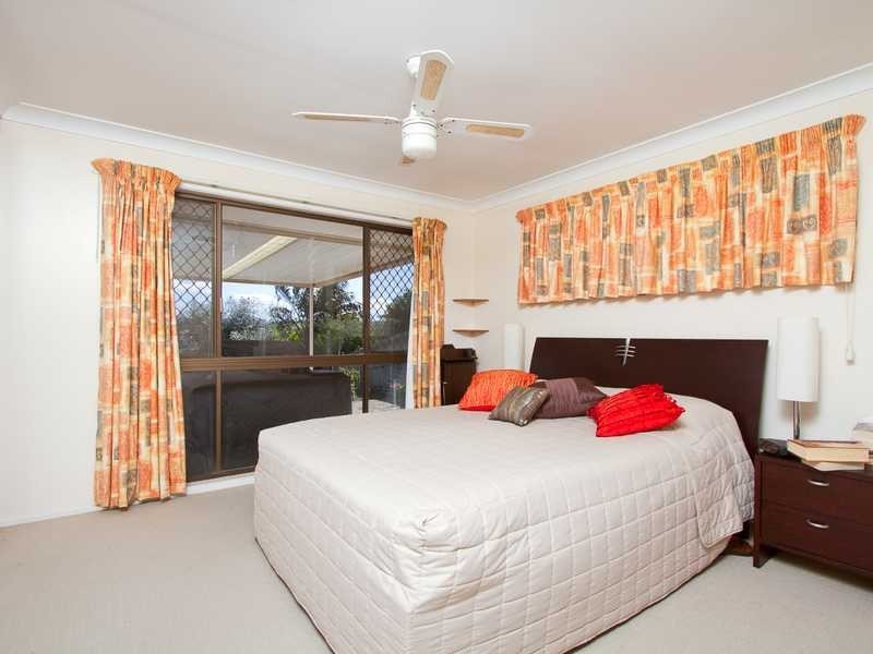 43 Ironbark Street, Elanora QLD 4221