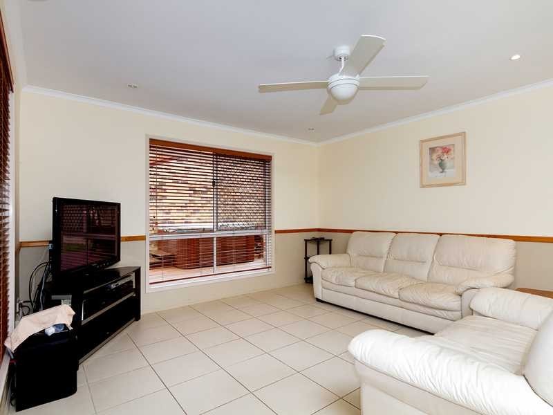 6 Holst Place, Currumbin Waters QLD 4223