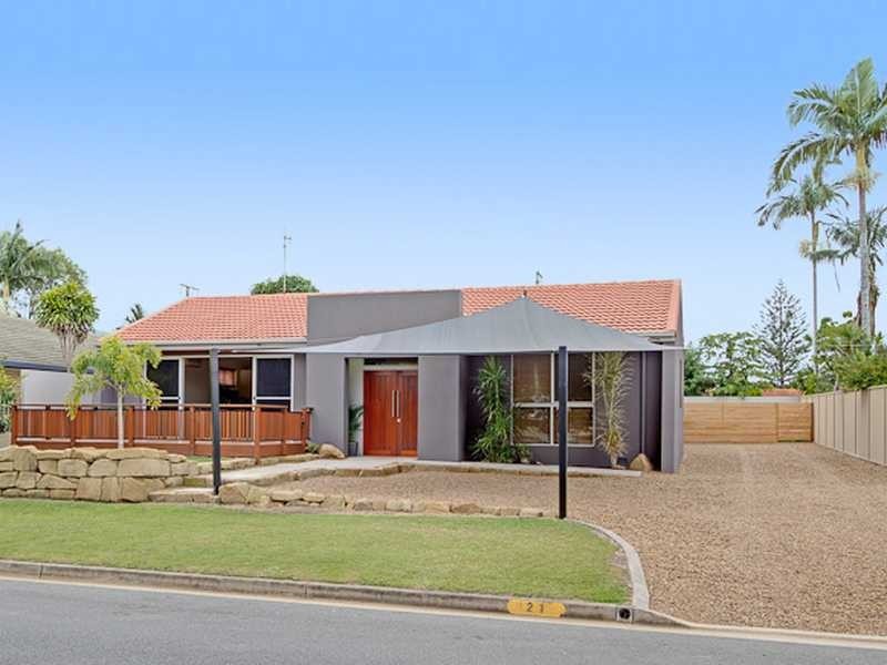 21 Melaleuca Drive, Palm Beach QLD 4221