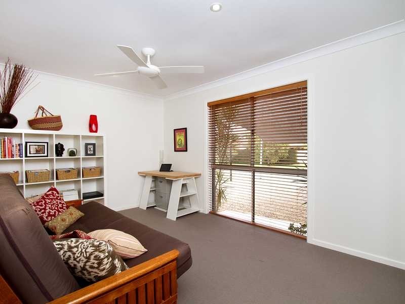 21 Melaleuca Drive, Palm Beach QLD 4221