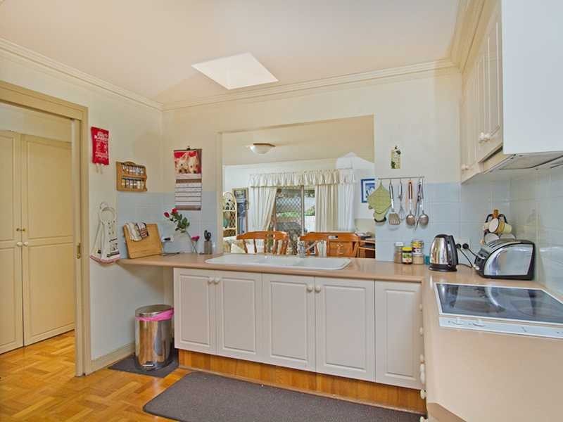 22 Esperance Close, Elanora QLD 4221
