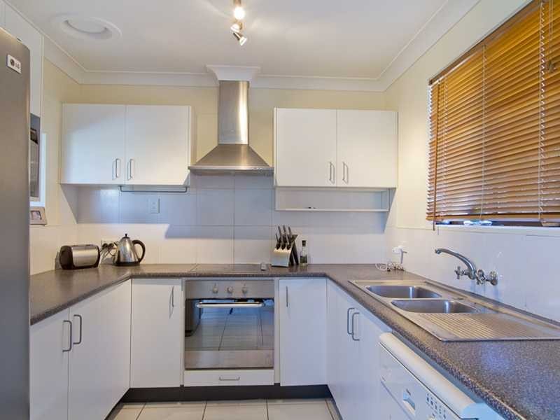 4 Ebony Place, Palm Beach QLD 4221