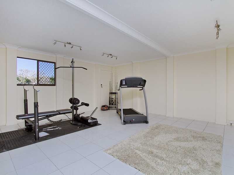 4 Ebony Place, Palm Beach QLD 4221