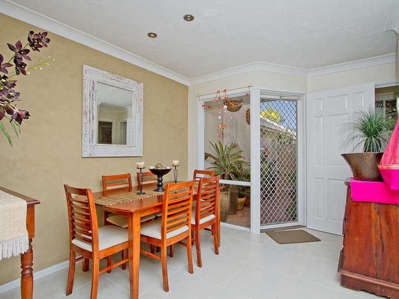 14/2 Coolgardie Street, Elanora QLD 4221