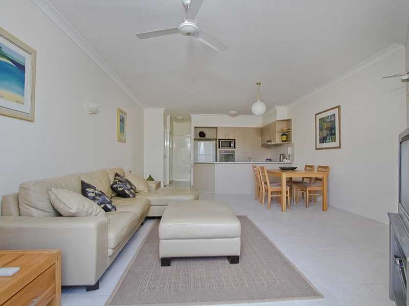 25/955 Gold Coast Highway, Palm Beach QLD 4221