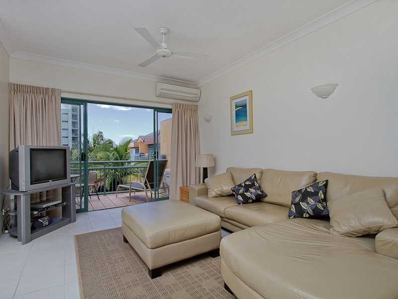 25/955 Gold Coast Highway, Palm Beach QLD 4221