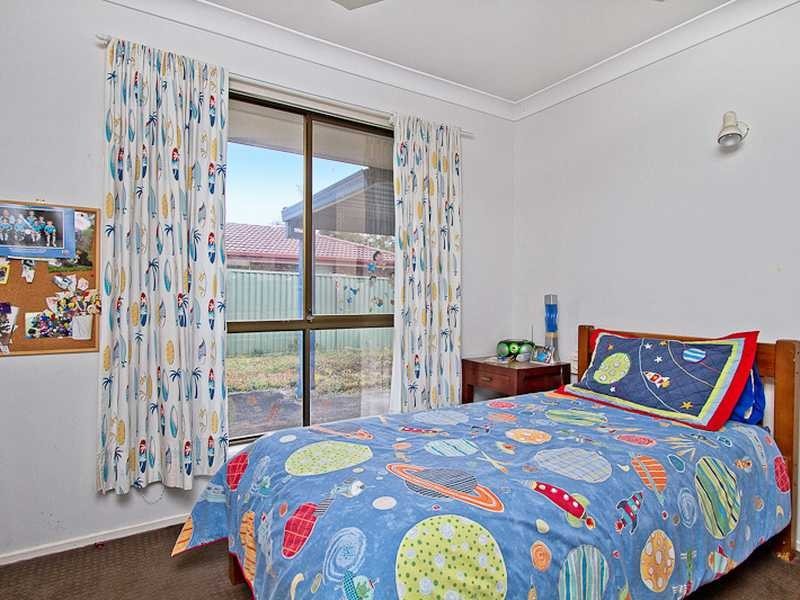 1 Ironbark Street, Elanora QLD 4221