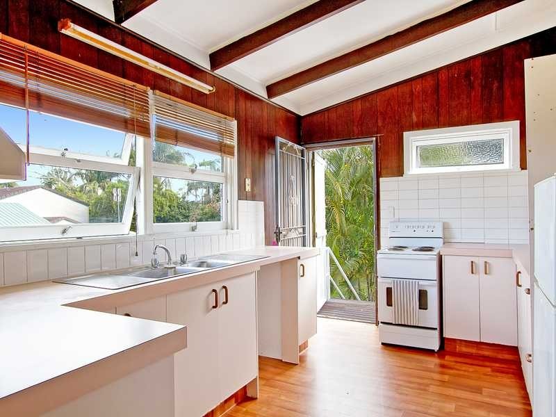 26 Molucca Avenue, Palm Beach QLD 4221