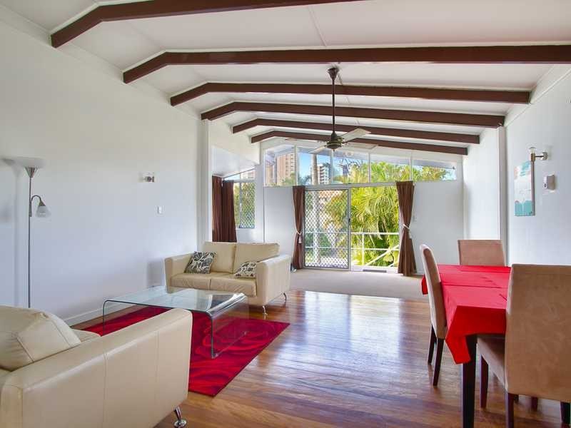 26 Molucca Avenue, Palm Beach QLD 4221