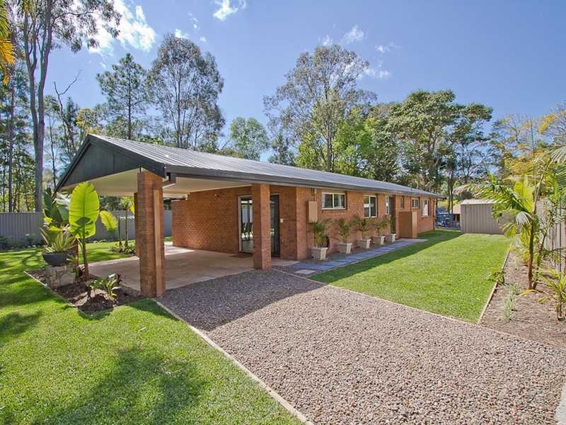 31 Darnel Street, Elanora QLD 4221