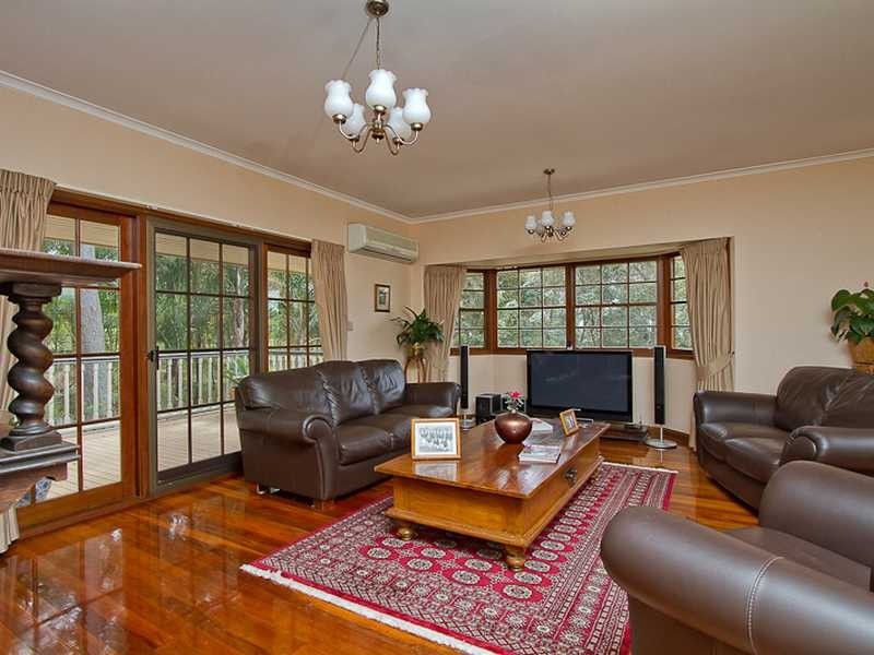 42 Simpsons Road, Currumbin Waters QLD 4223