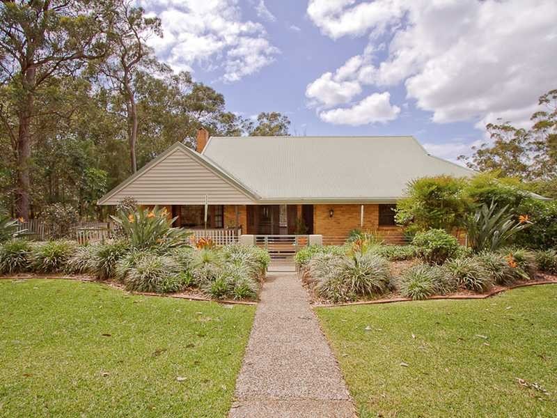 42 Simpsons Road, Currumbin Waters QLD 4223