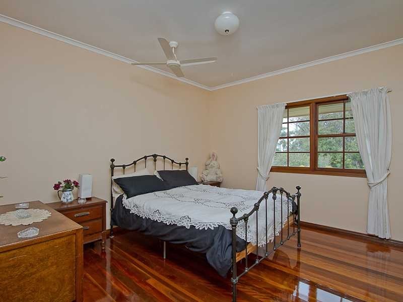 42 Simpsons Road, Currumbin Waters QLD 4223