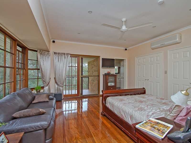 42 Simpsons Road, Currumbin Waters QLD 4223