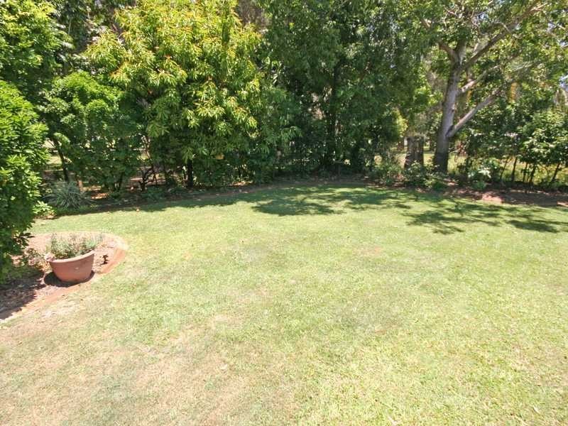 97 Mallawa Drive, Palm Beach QLD 4221