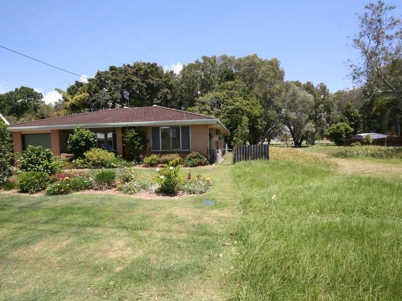 97 Mallawa Drive, Palm Beach QLD 4221