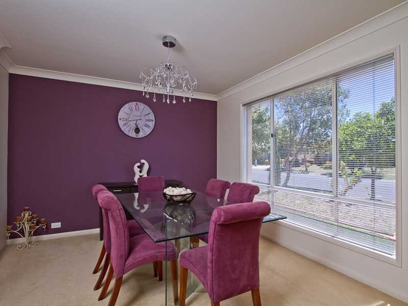 100 Silver Glade Drive, Elanora QLD 4221