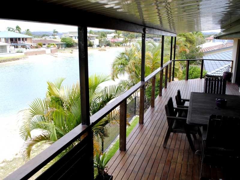 104 Parnki Parade, Palm Beach QLD 4221