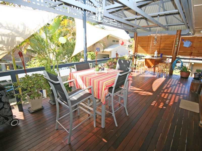 9 Hooper Drive, Currumbin QLD 4223