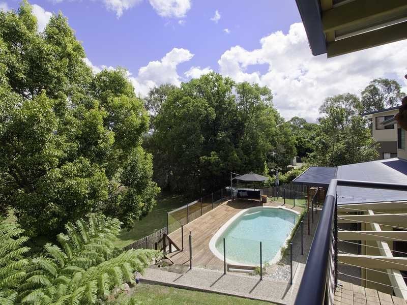 19 Nyoka Court, Elanora QLD 4221