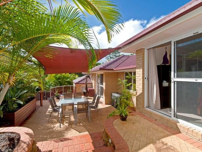 9 Carilla Place, Elanora QLD 4221