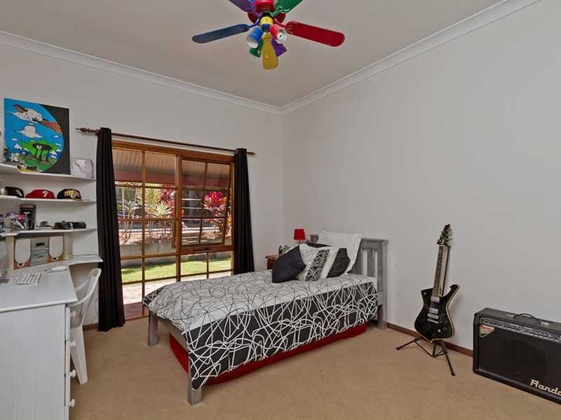 122 Tierney Drive, Currumbin Waters QLD 4223