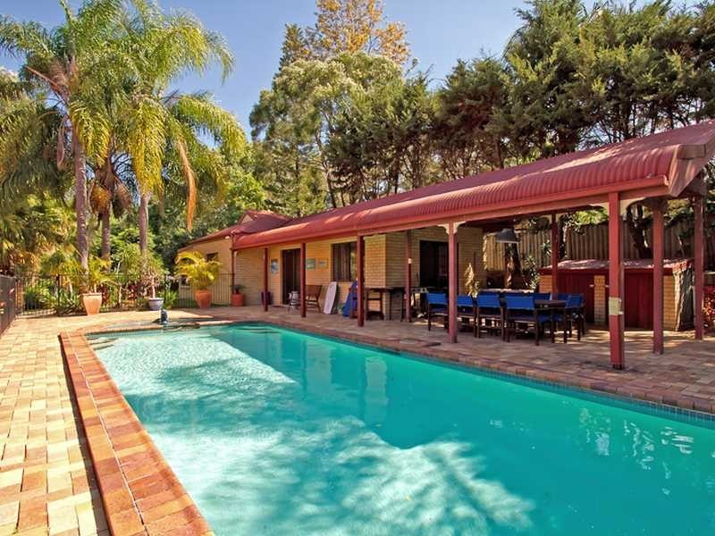 122 Tierney Drive, Currumbin Waters QLD 4223