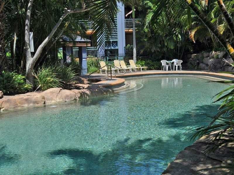 33/955 Gold Coast Highway, Palm Beach QLD 4221