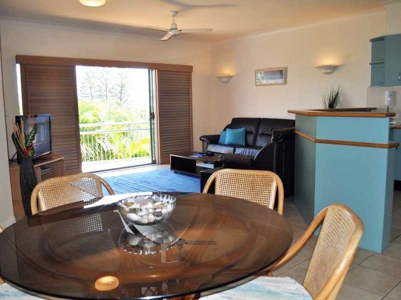 33/955 Gold Coast Highway, Palm Beach QLD 4221