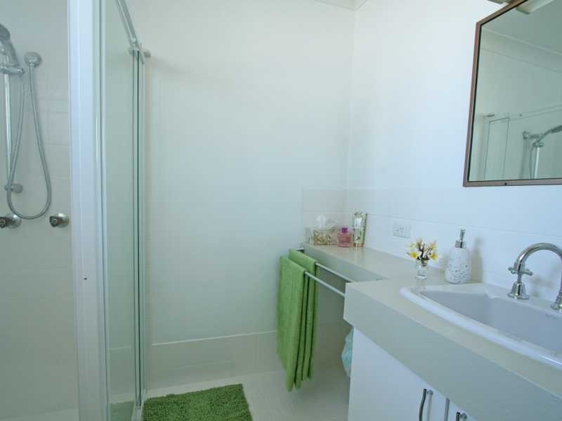 34 Bronzewing Close, Elanora QLD 4221