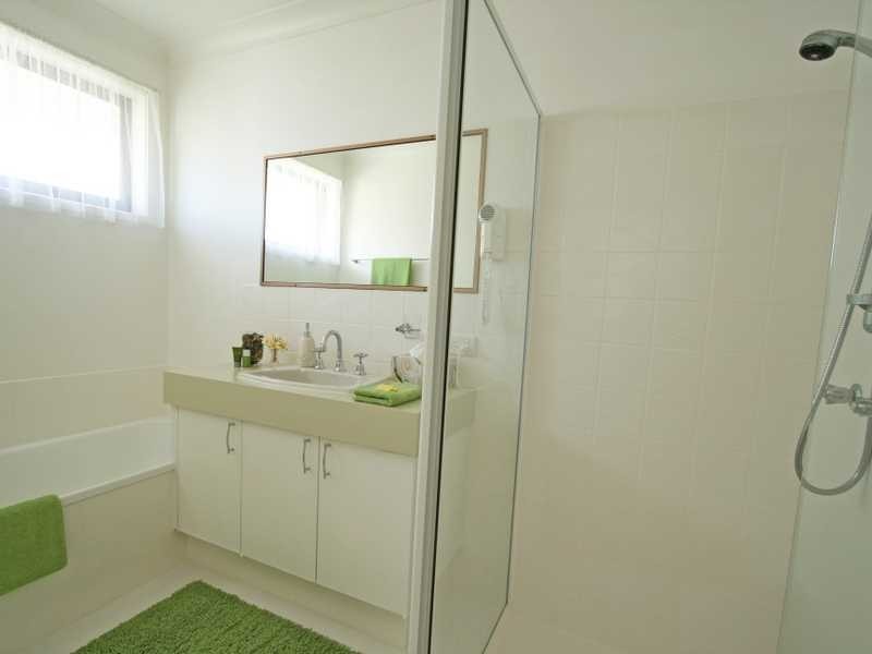34 Bronzewing Close, Elanora QLD 4221