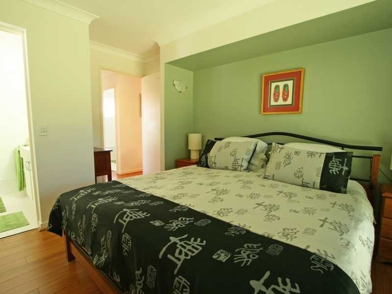34 Bronzewing Close, Elanora QLD 4221