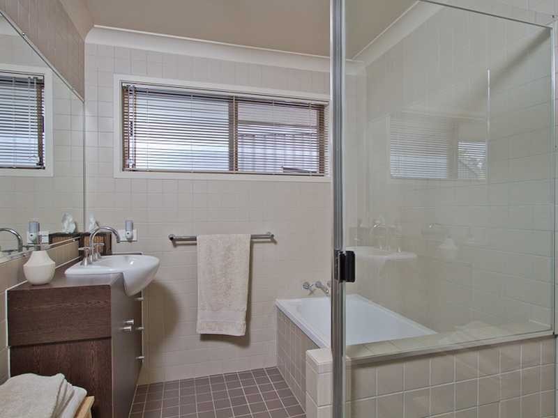 3 Tate Court, Currumbin Waters QLD 4223