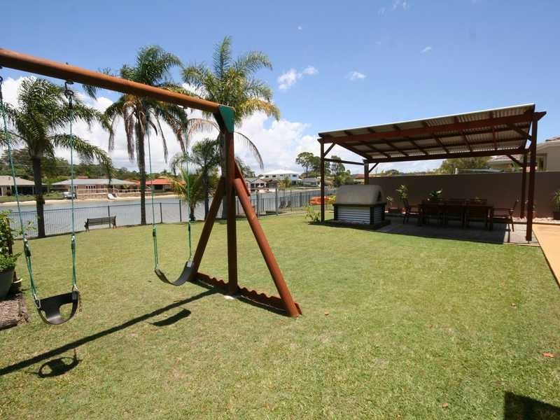 160 Tahiti Avenue, Palm Beach QLD 4221