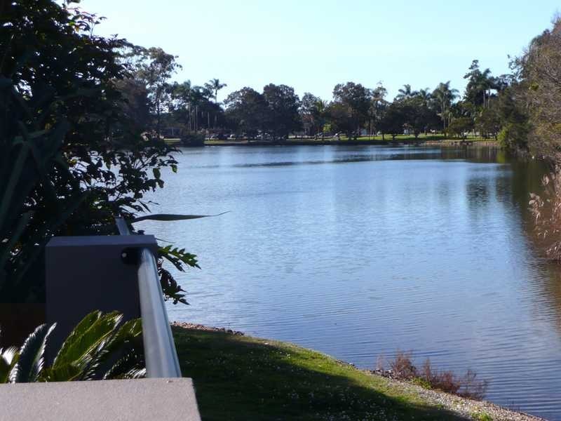 1/11 Tahiti Avenue, Palm Beach QLD 4221