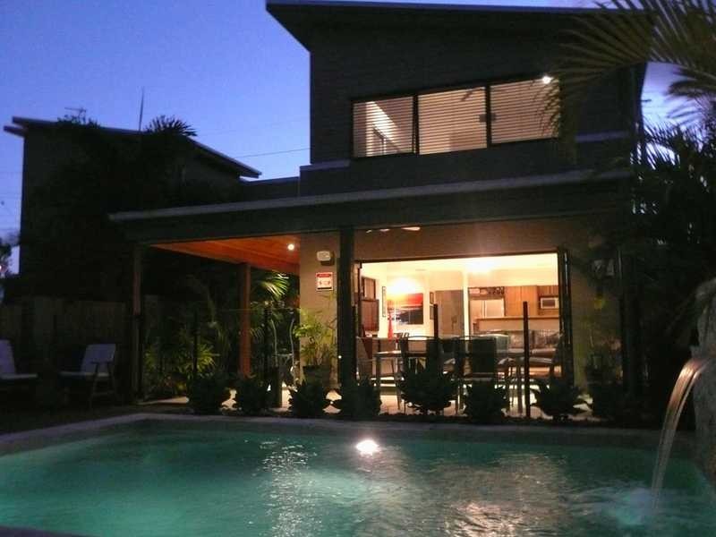 1/11 Tahiti Avenue, Palm Beach QLD 4221