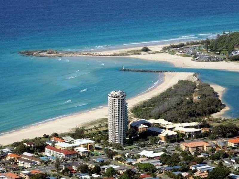 10/14 Jefferson Lane, Palm Beach QLD 4221